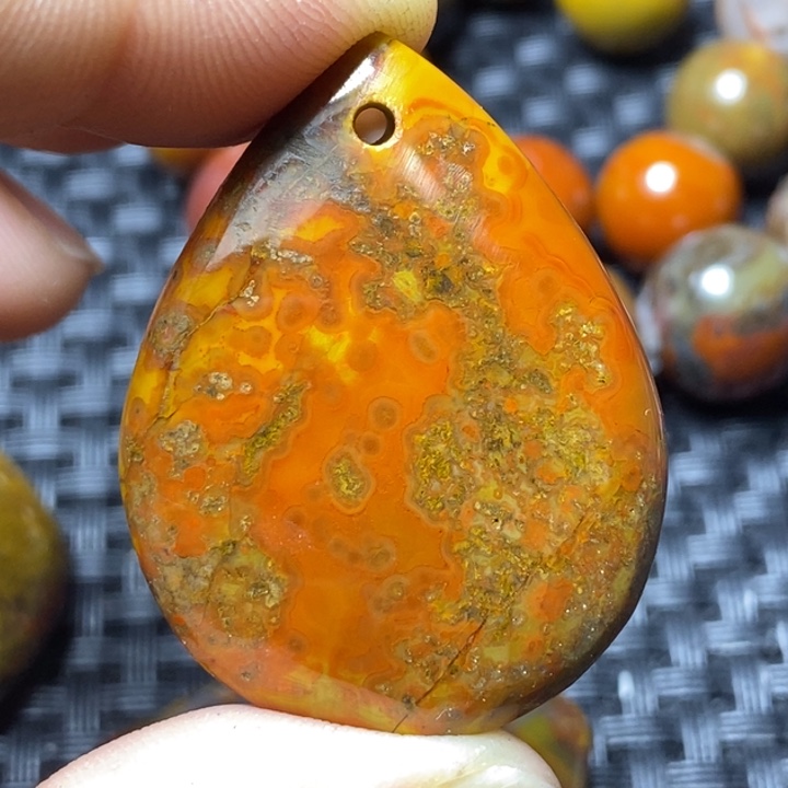 玛瑙/玉髓颈饰未镶嵌我**空