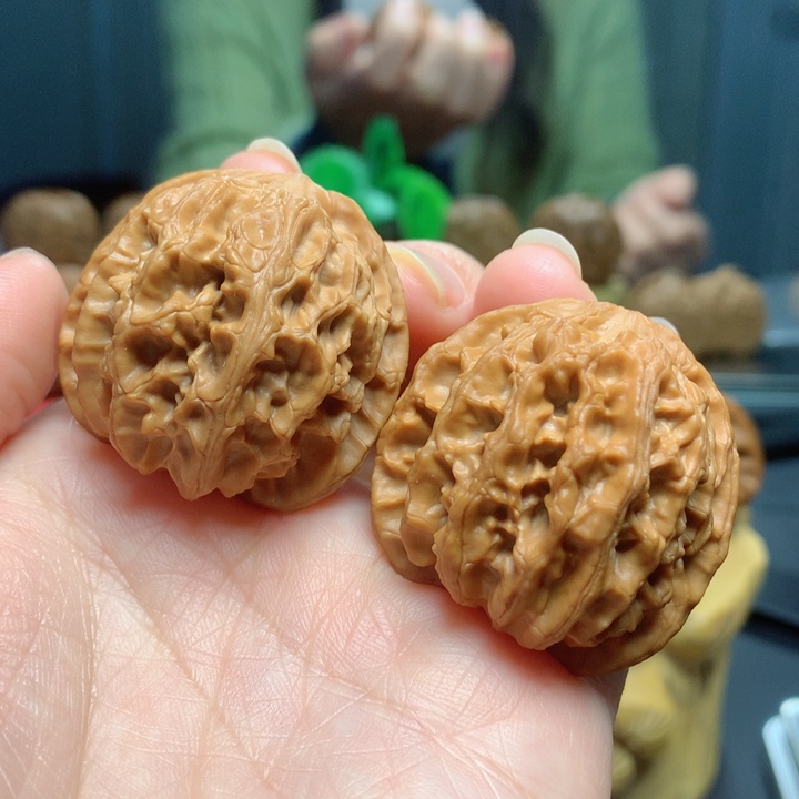 文玩核桃吊坠苹果园狮子头37