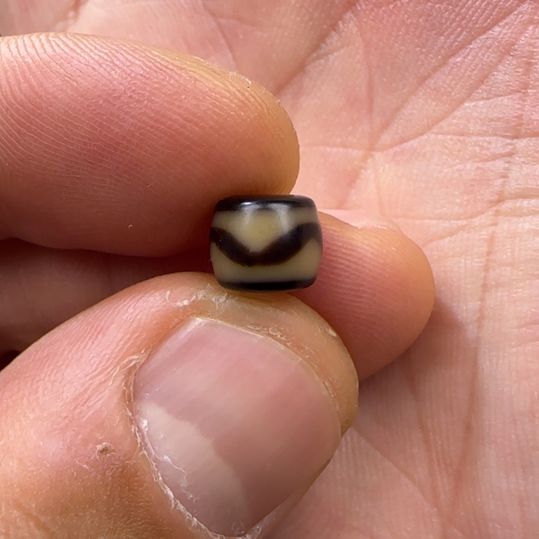 蒸***烤玛瑙/玉髓未镶嵌颈饰