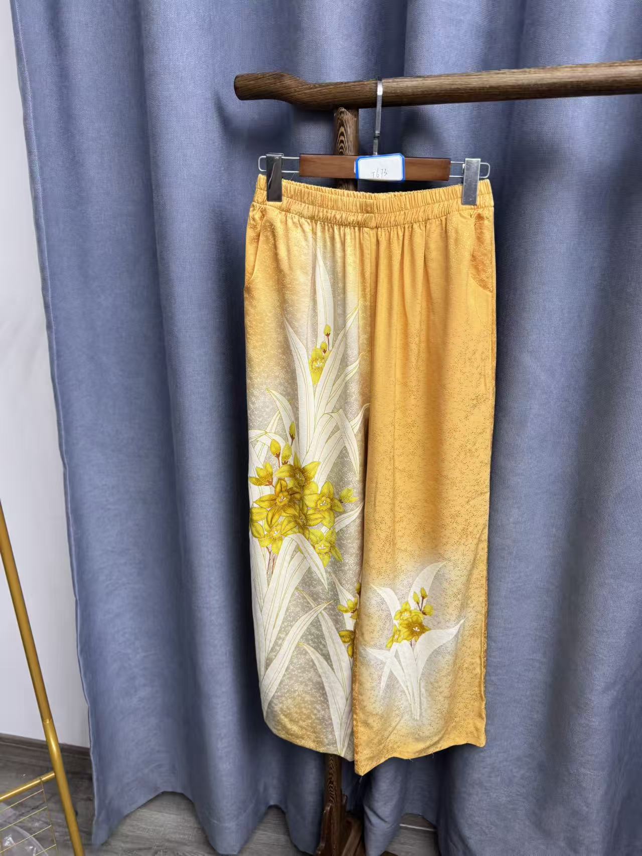 2025秋季新款时尚百搭桑蚕丝裤子女T673