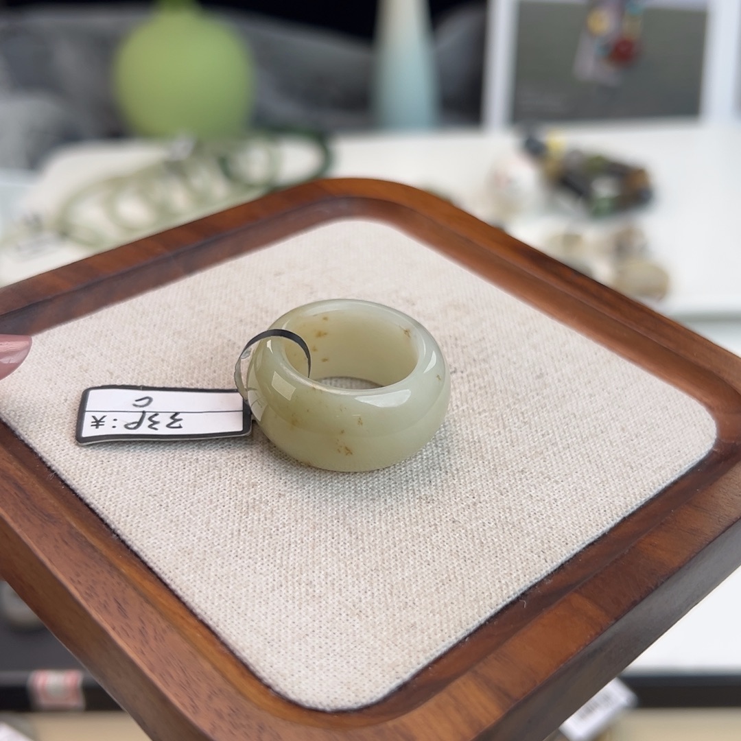 和田玉（糖玉）未镶嵌戒指N144桂花墩墩直径19.2不退换