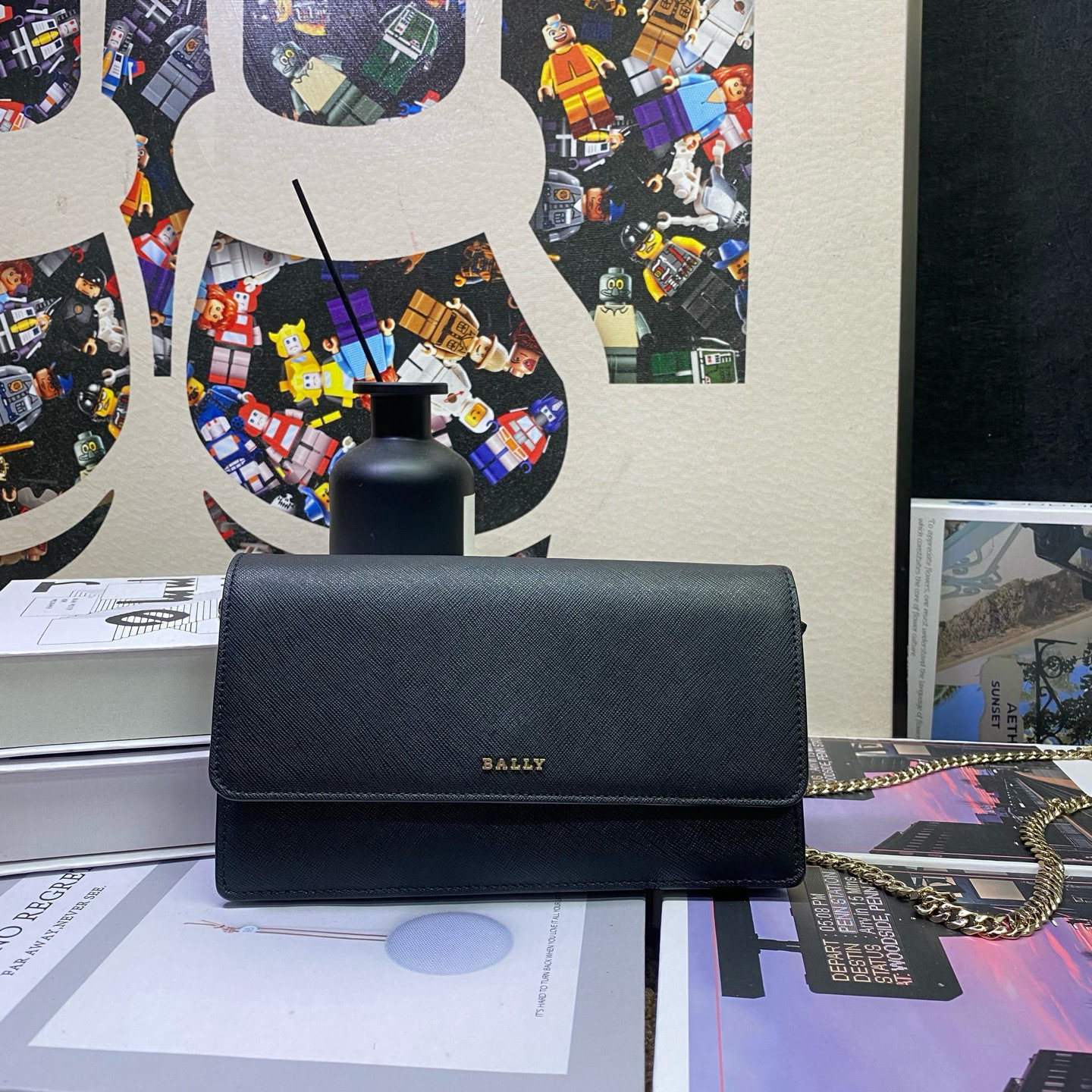 95新 BALLY/巴利 22802斜挎包20*12