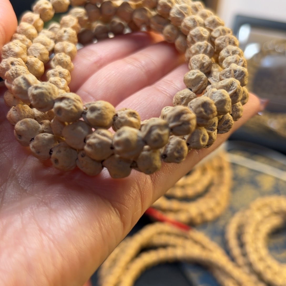 柏香籽/百香籽手串?*?