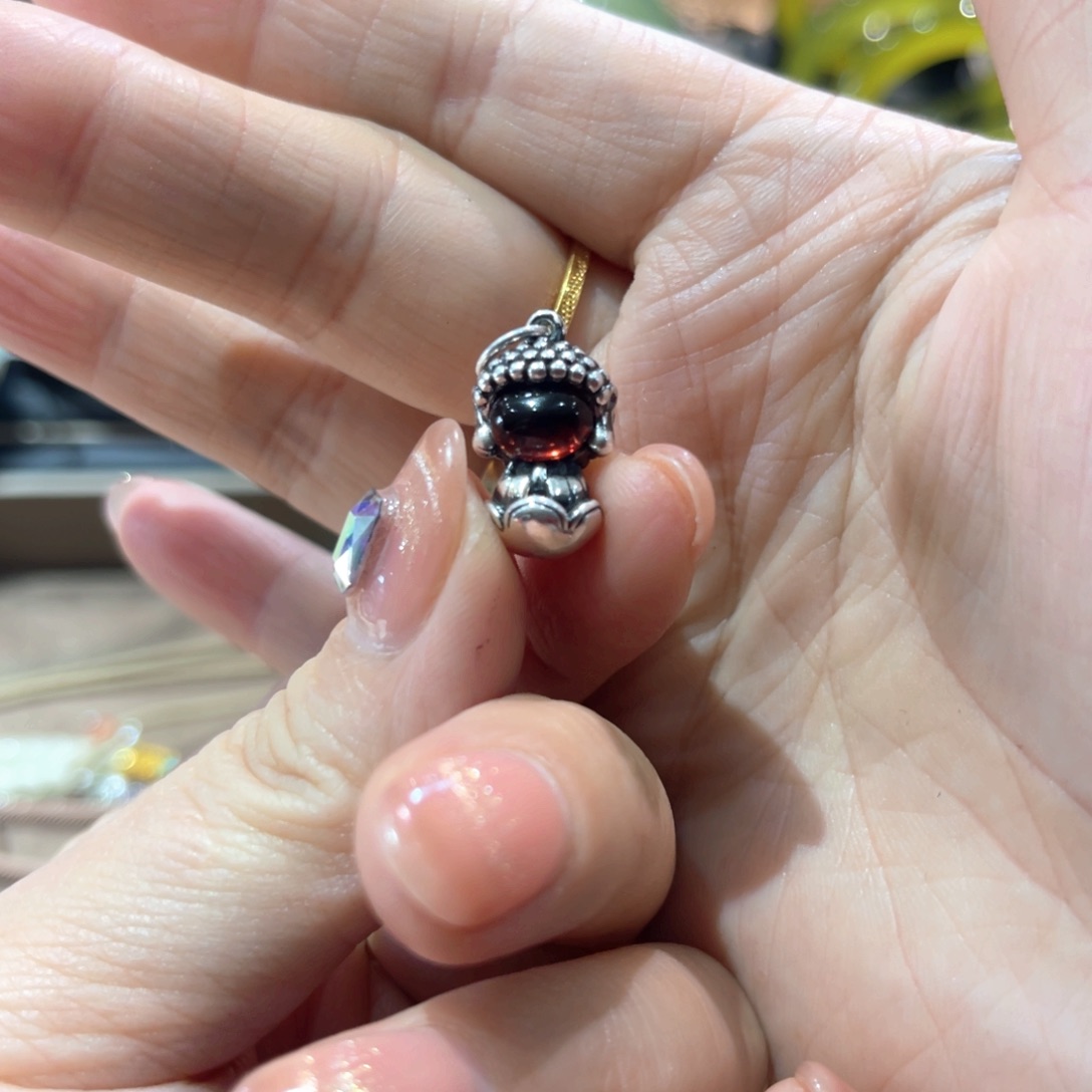 岫玉手镯未镶嵌手镯