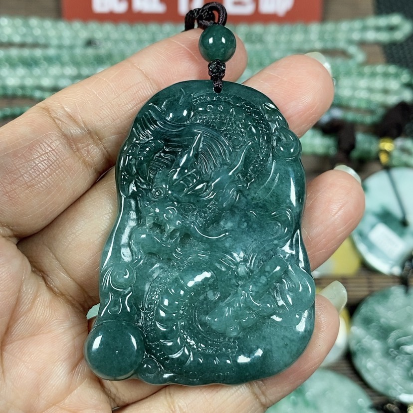 【闪购商品】翡翠颈饰未镶嵌玉吊坠翡翠玉随性龙牌