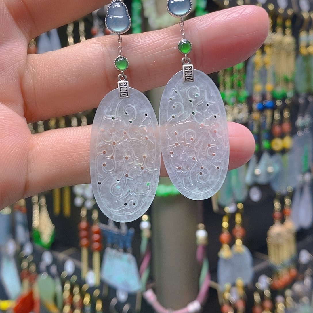 未镶嵌翡翠耳饰翡翠