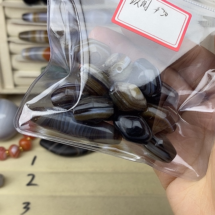 玖***闰玛瑙/玉髓合金颈饰