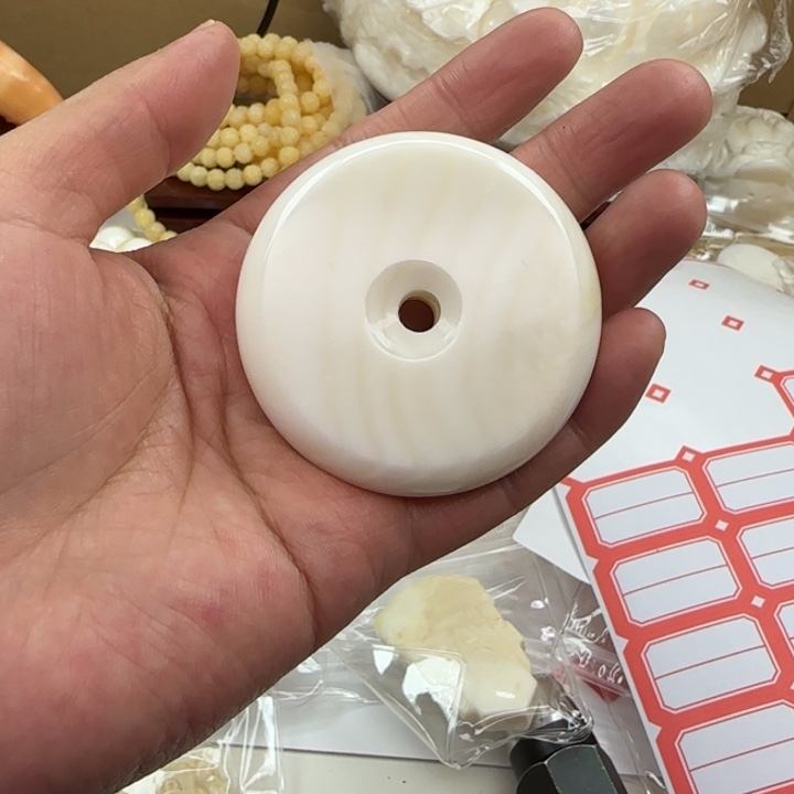 用***9吊坠贝壳大平安扣91号