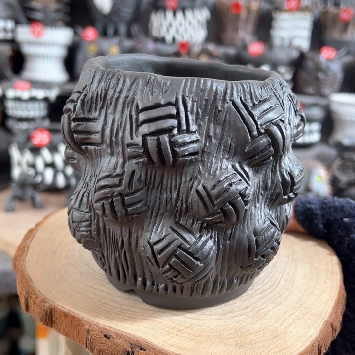 紫砂花盆手捏盆，内口8.2外高10.5