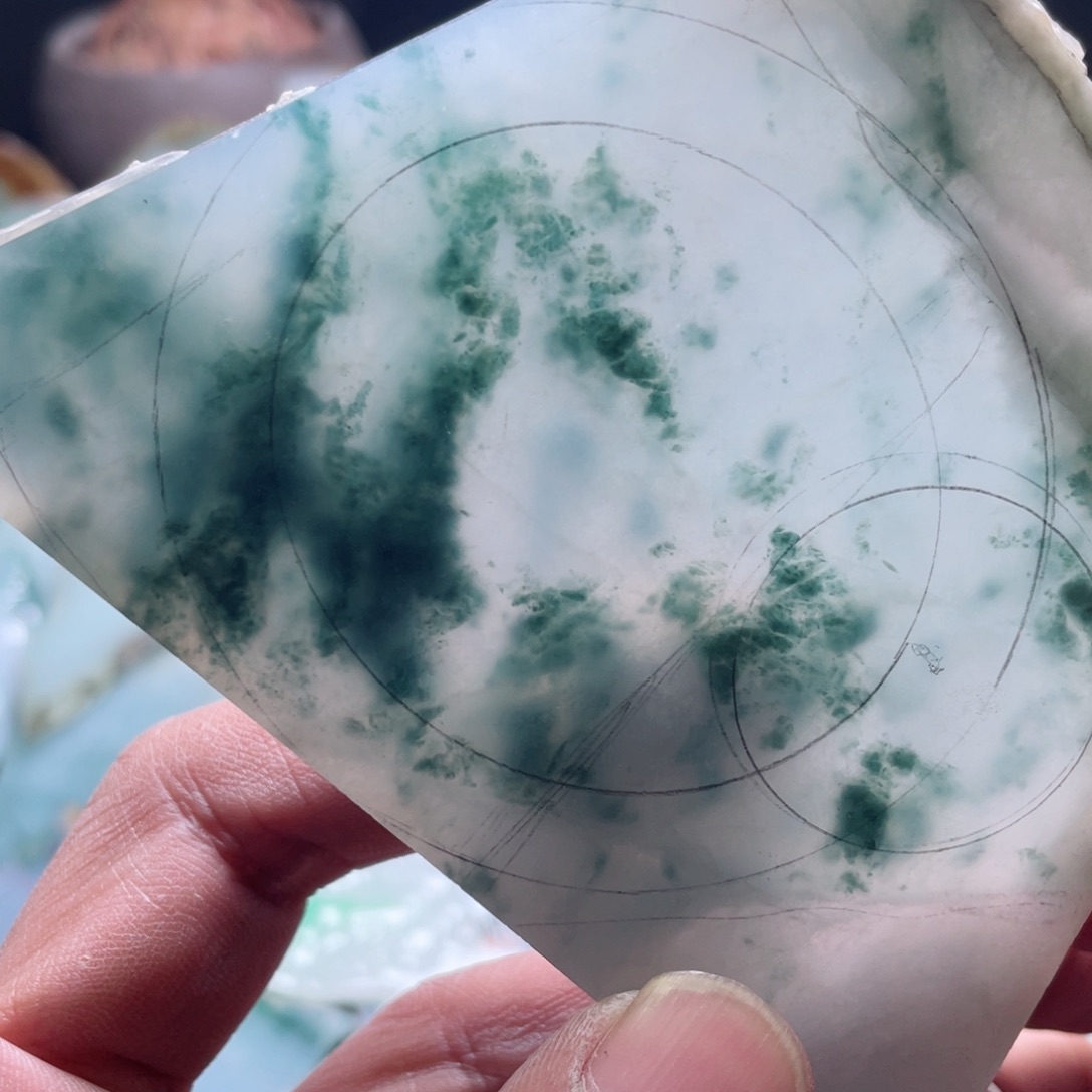 定制翡翠未镶嵌文**。翡翠