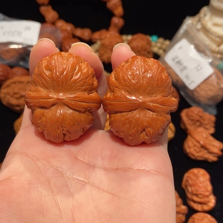 文玩核桃把件42平谷元宝