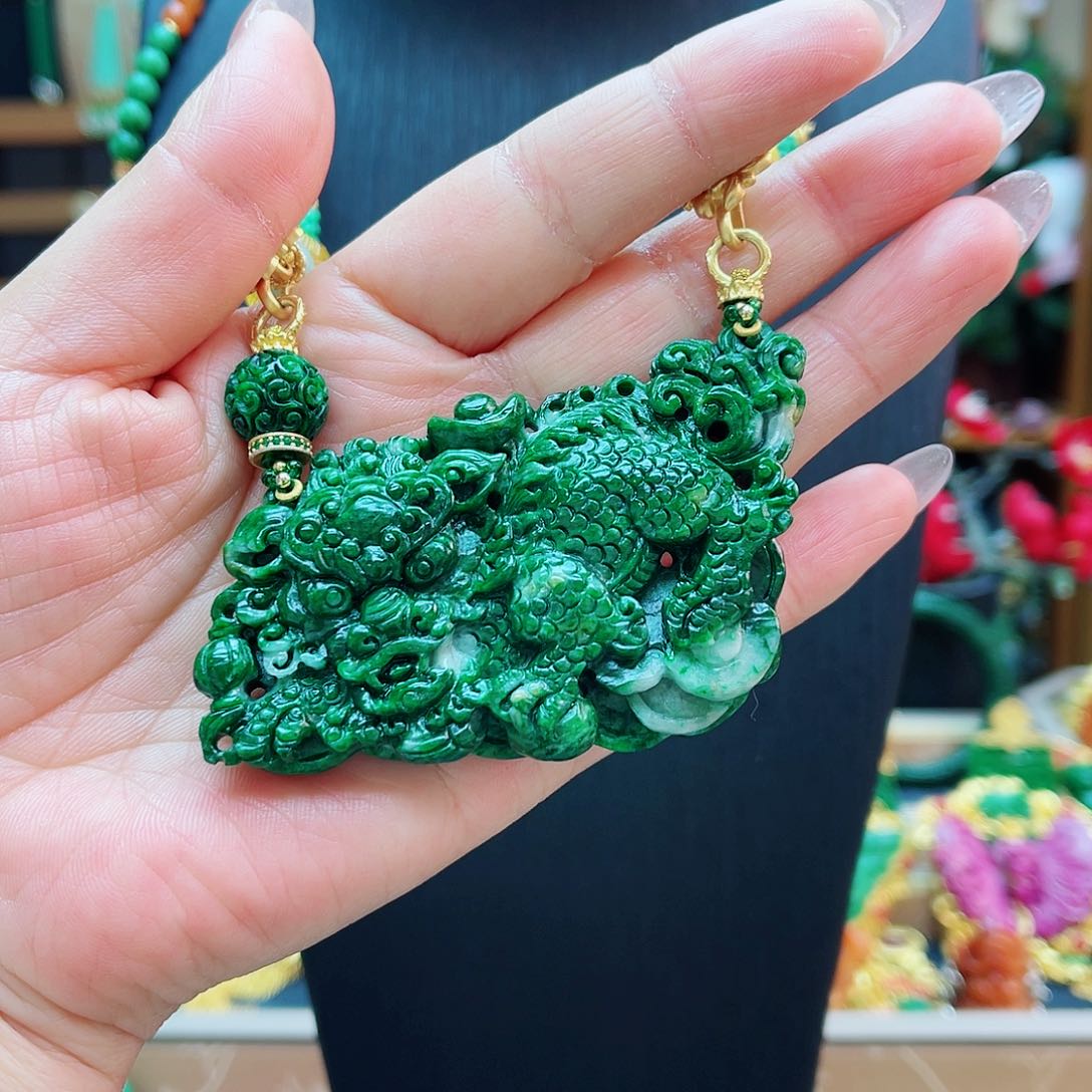 颈饰合金翡翠48小时鉴赏期