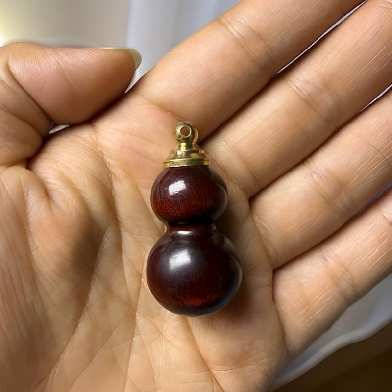 非洲紫檀木可开盖小葫芦4*2公分可挂脖小饰品