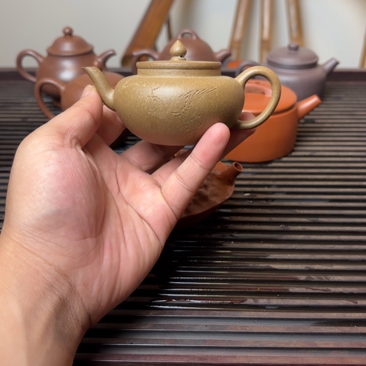 茶壶紫砂莲子亏本放漏