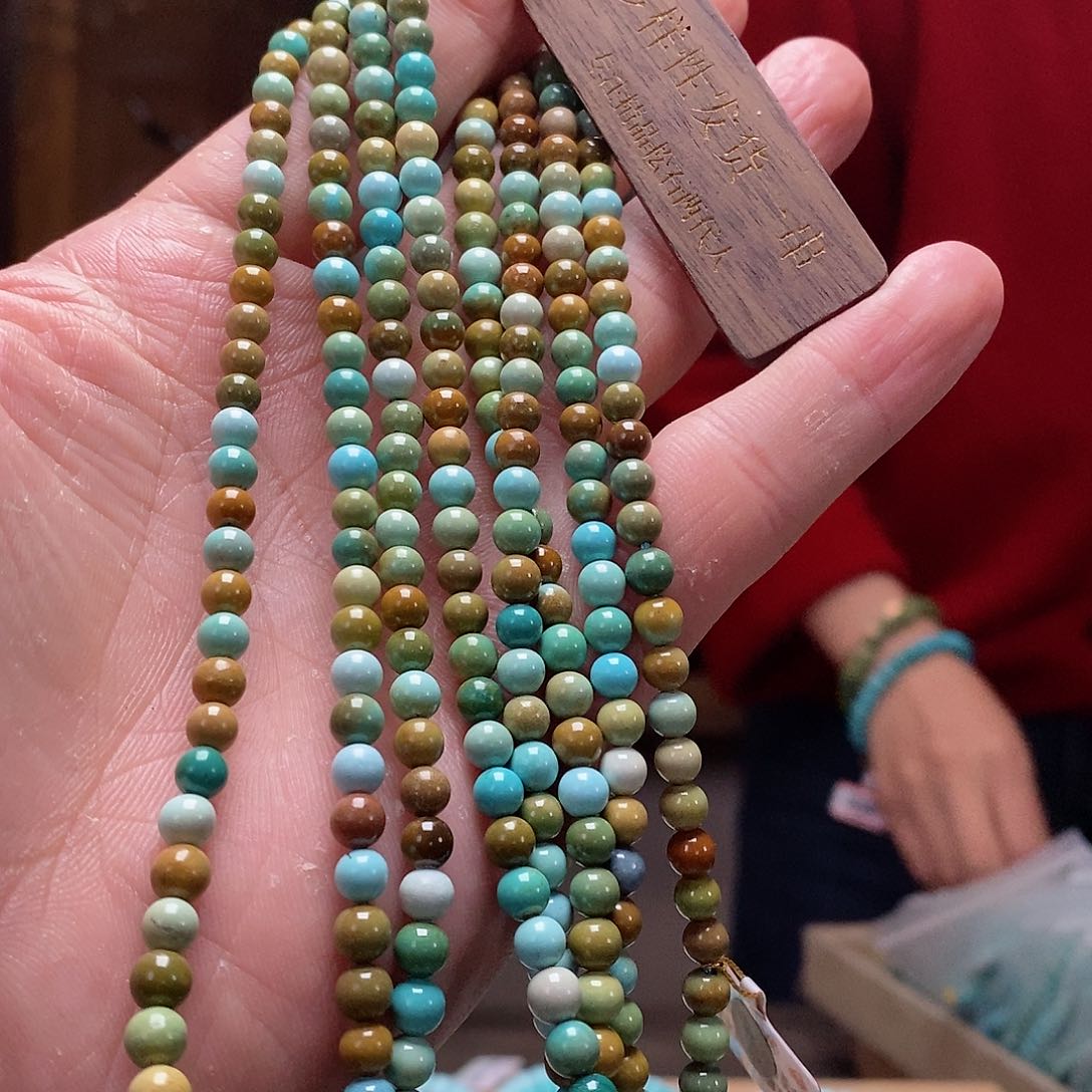 绿松石珠宝奇石未镶嵌