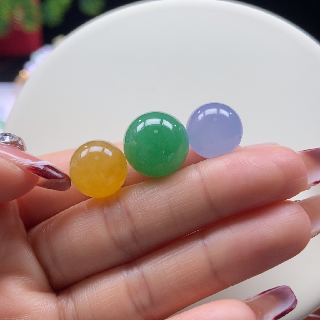 翡翠散珠翡翠浓彩色圆珠