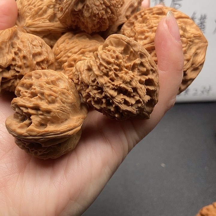 岄***大大大大大大大官帽