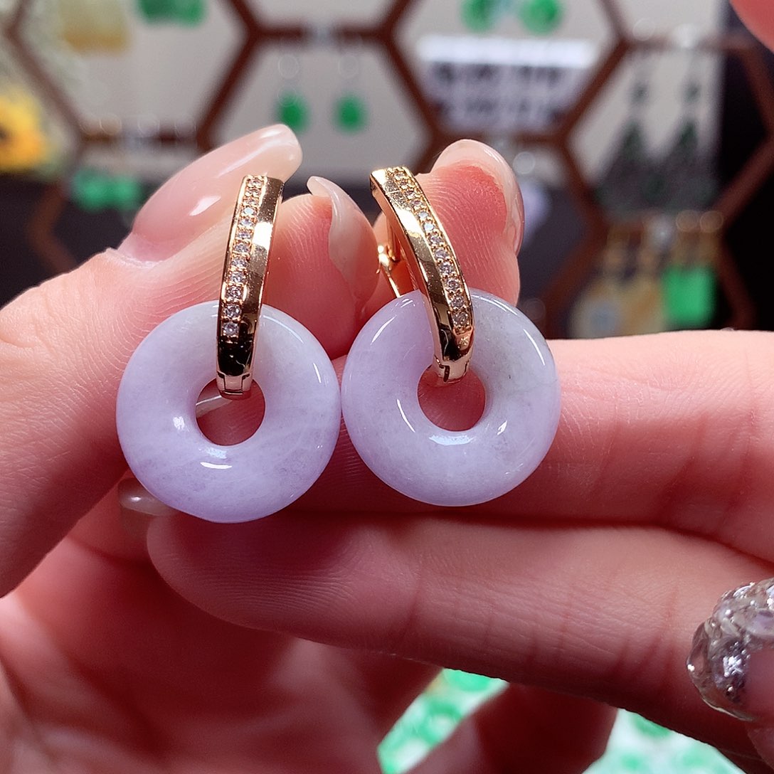 翡翠耳饰未镶嵌天然翡翠