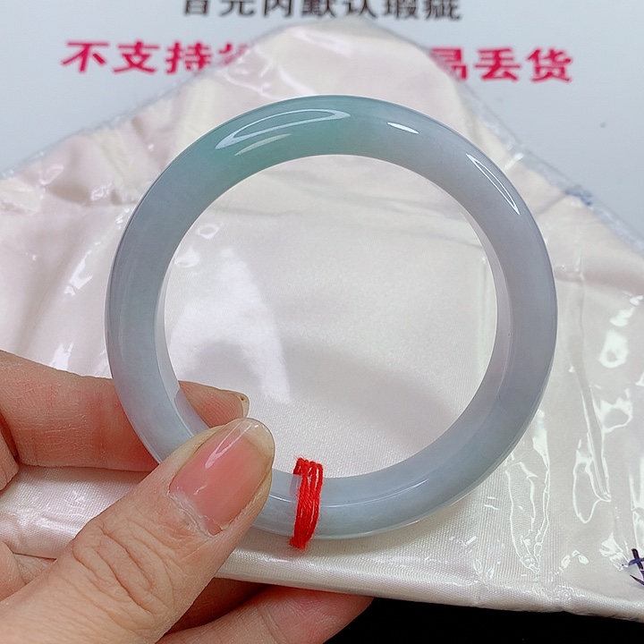 未镶嵌手镯翡翠夏**气