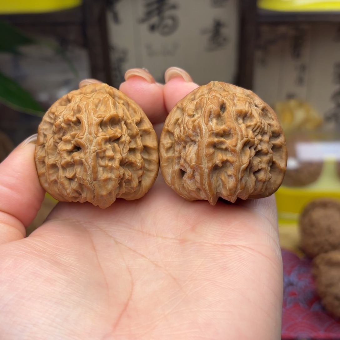 白狮子头三十九尺41.4克