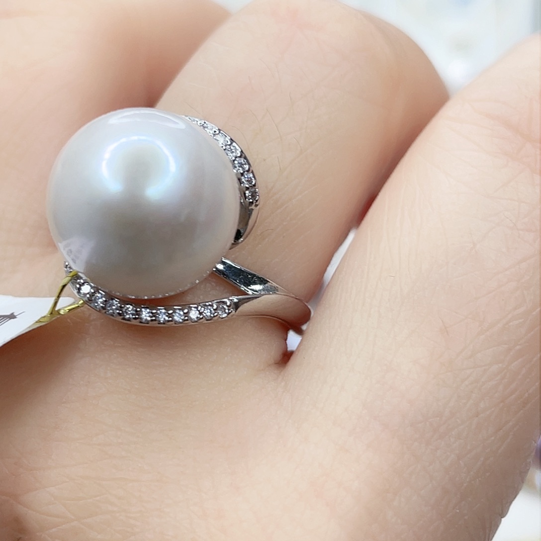 淡水珍珠颈饰未镶嵌