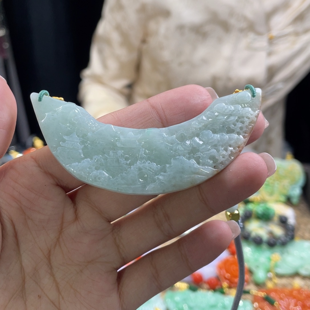 翡翠颈饰未镶嵌代编织