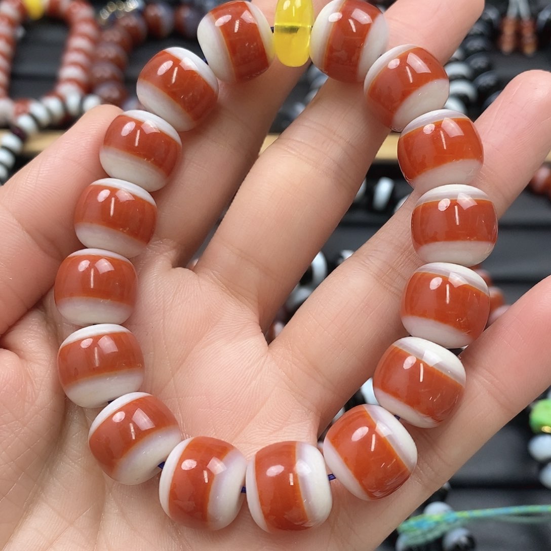 玛瑙/玉髓玛瑙手串未镶嵌