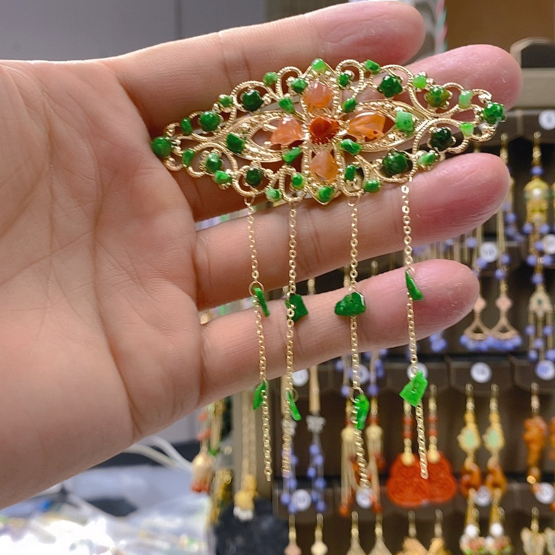 翡翠合金耳饰翡翠