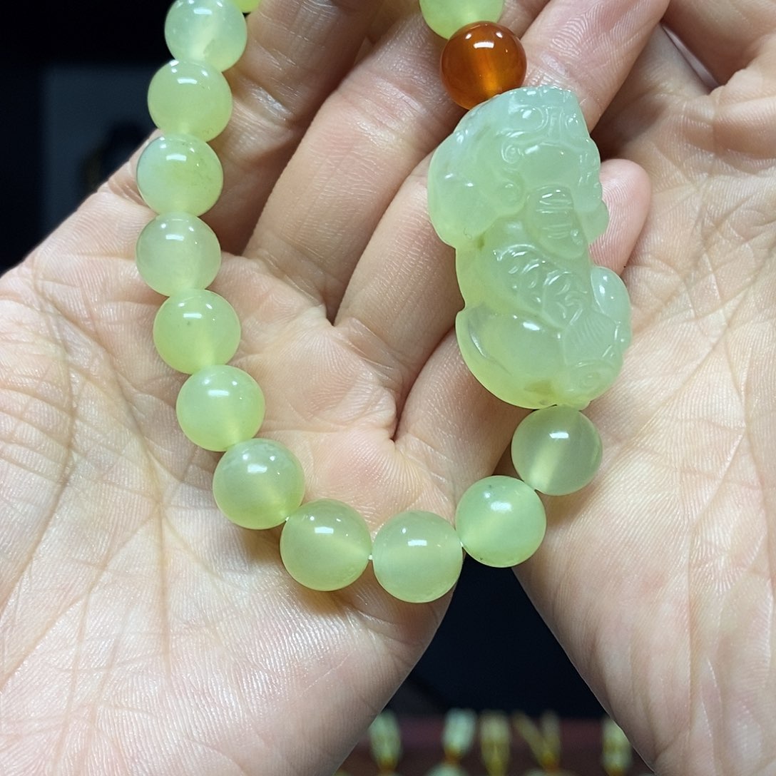 岫玉挂件吊坠未镶嵌