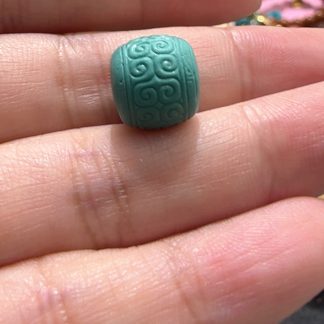 绿松石未镶嵌配饰