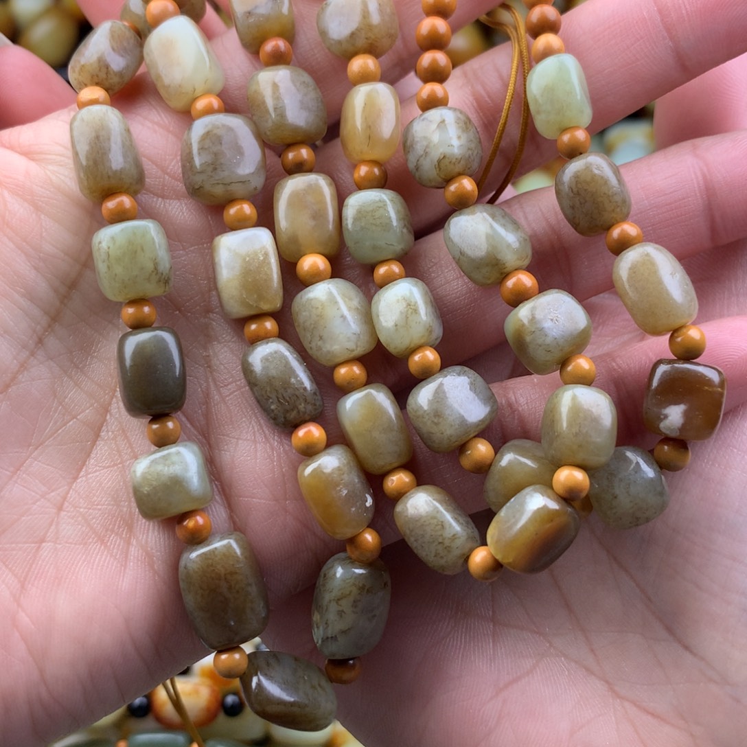 和田玉未镶嵌手链