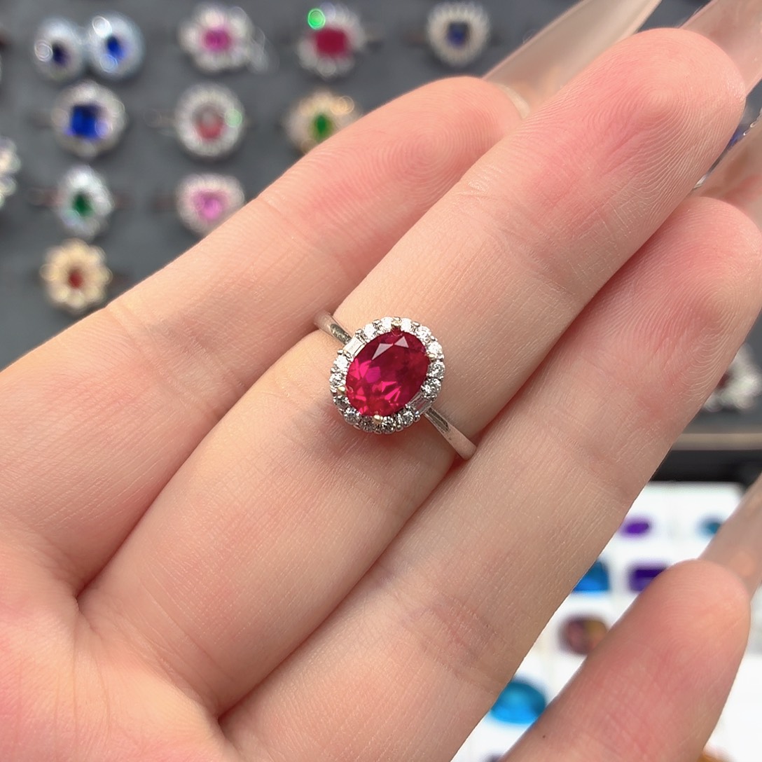 925银培育卢比莱色宝石