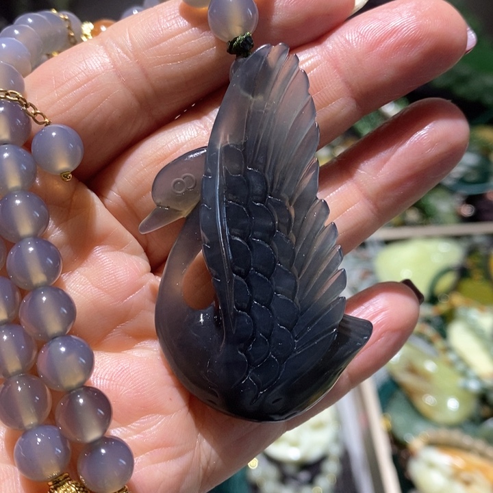 岫玉毛衣链未镶嵌