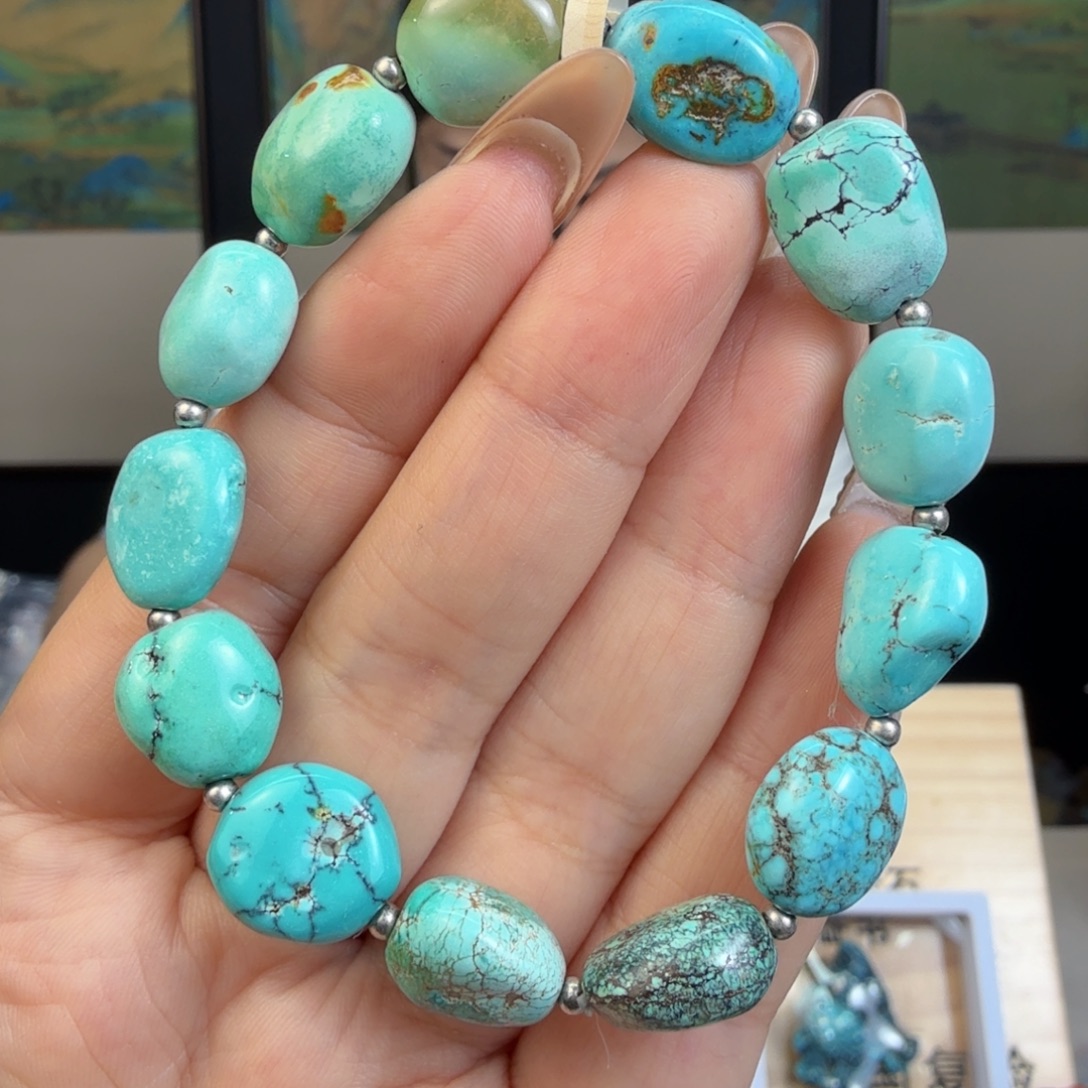 绿松石未镶嵌珠宝奇石