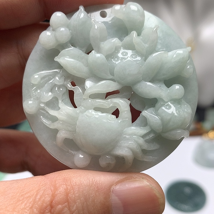 翡翠未镶嵌颈饰天然A货翡翠