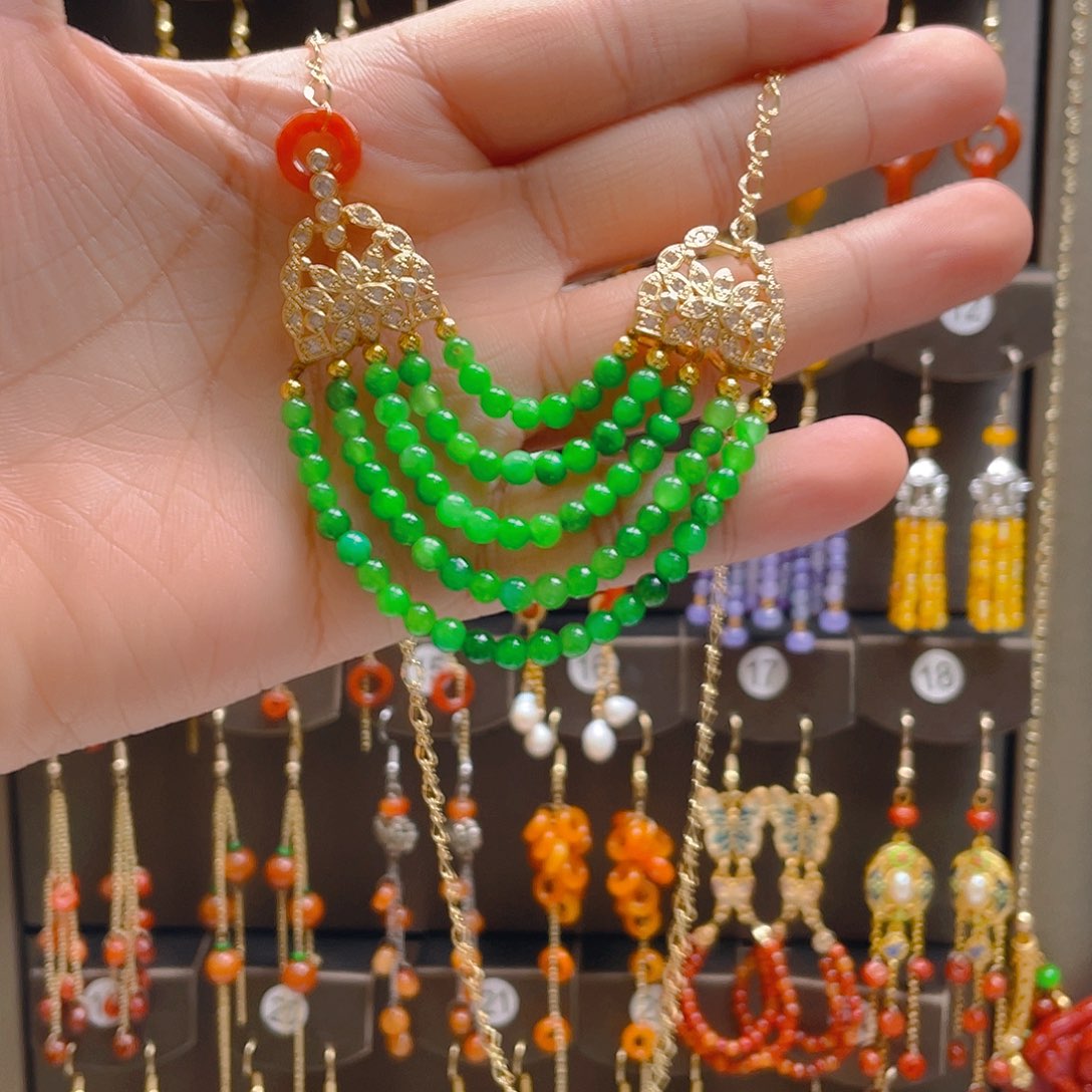 翡翠合金耳饰翡翠