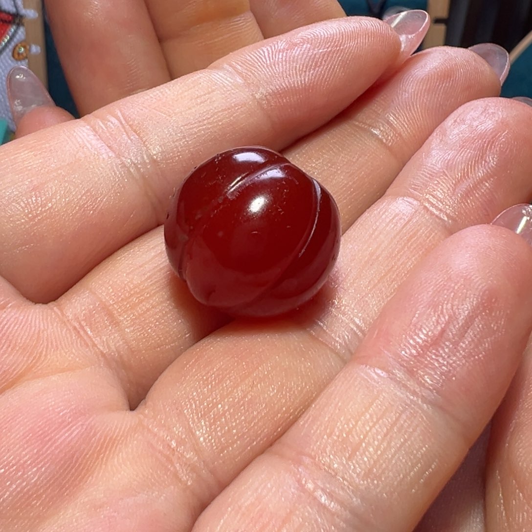 邢***斌玛瑙/玉髓颈饰未镶嵌