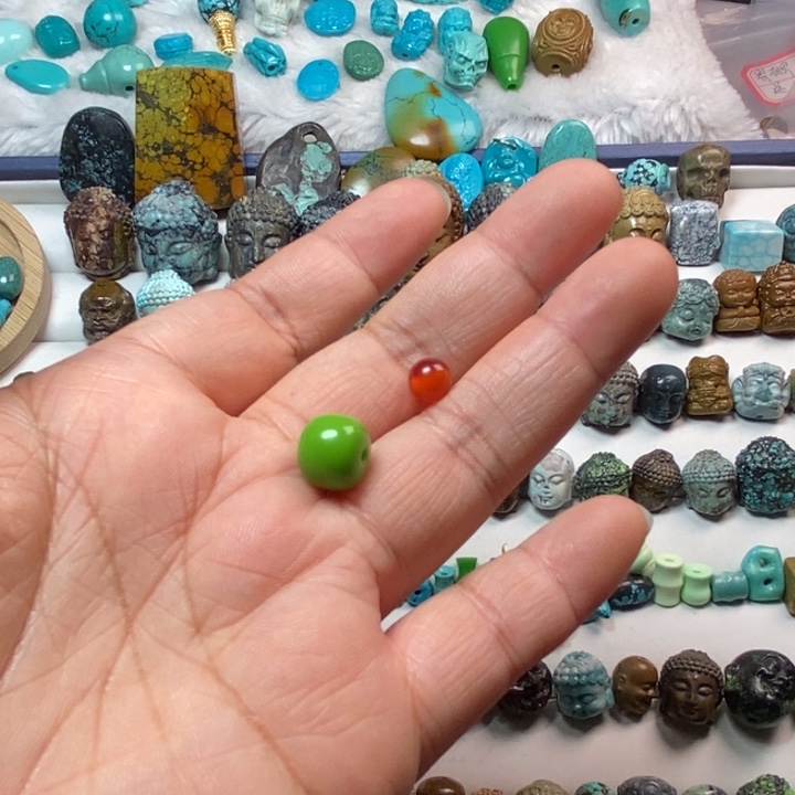 南红玛瑙未镶嵌颈饰