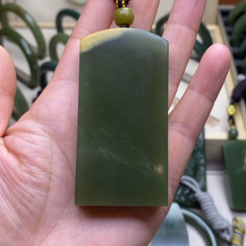 【闪购商品】和田玉挂件未镶嵌孤*