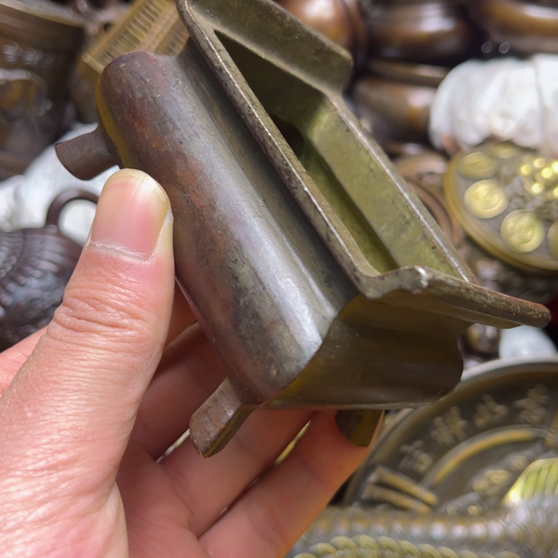 精美铜器，点击下单