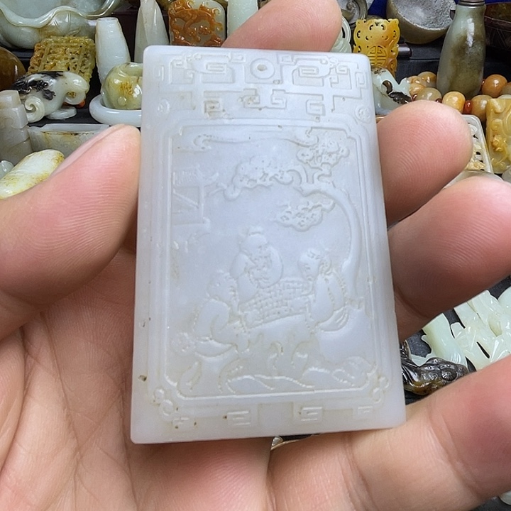 颈饰未镶嵌和田玉