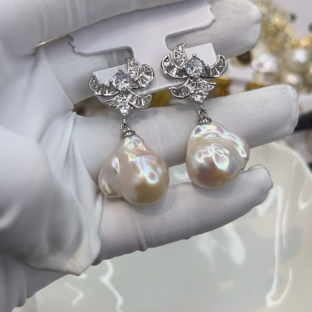 淡水珍珠耳饰合金