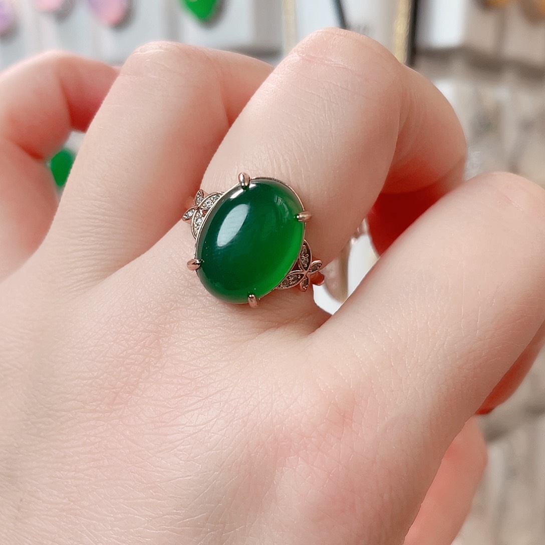 玛瑙/玉髓吊坠(赠链)未镶嵌