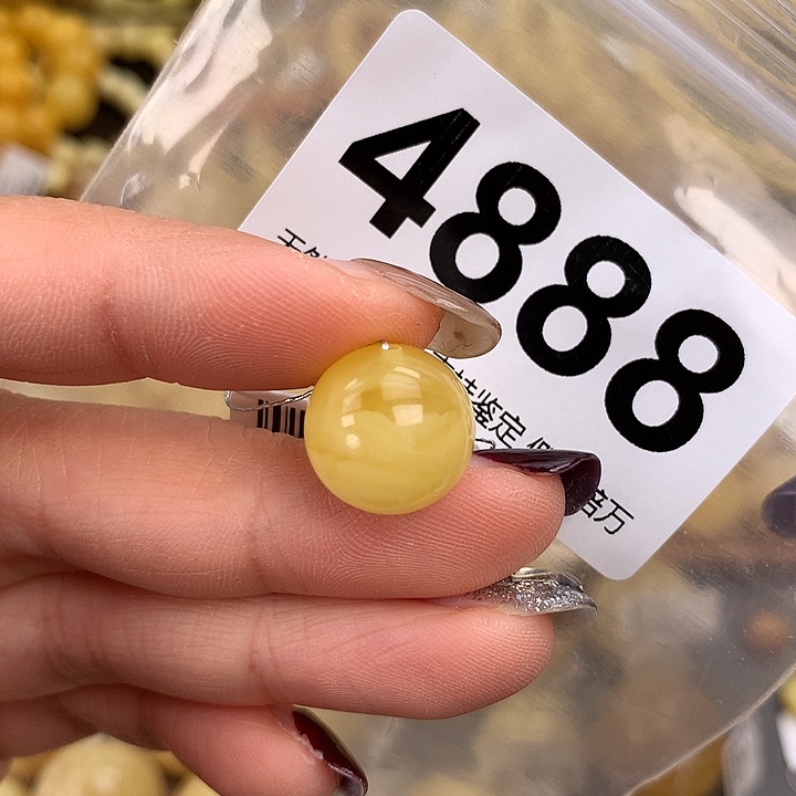 蜜蜡未镶嵌珠宝奇石14