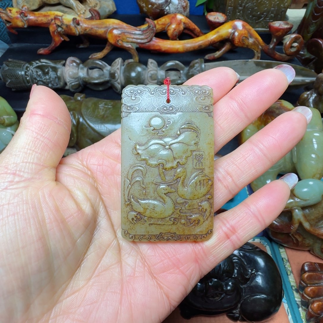 和田玉挂件未镶嵌