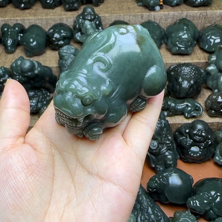 和田玉（糖玉）未镶嵌挂件