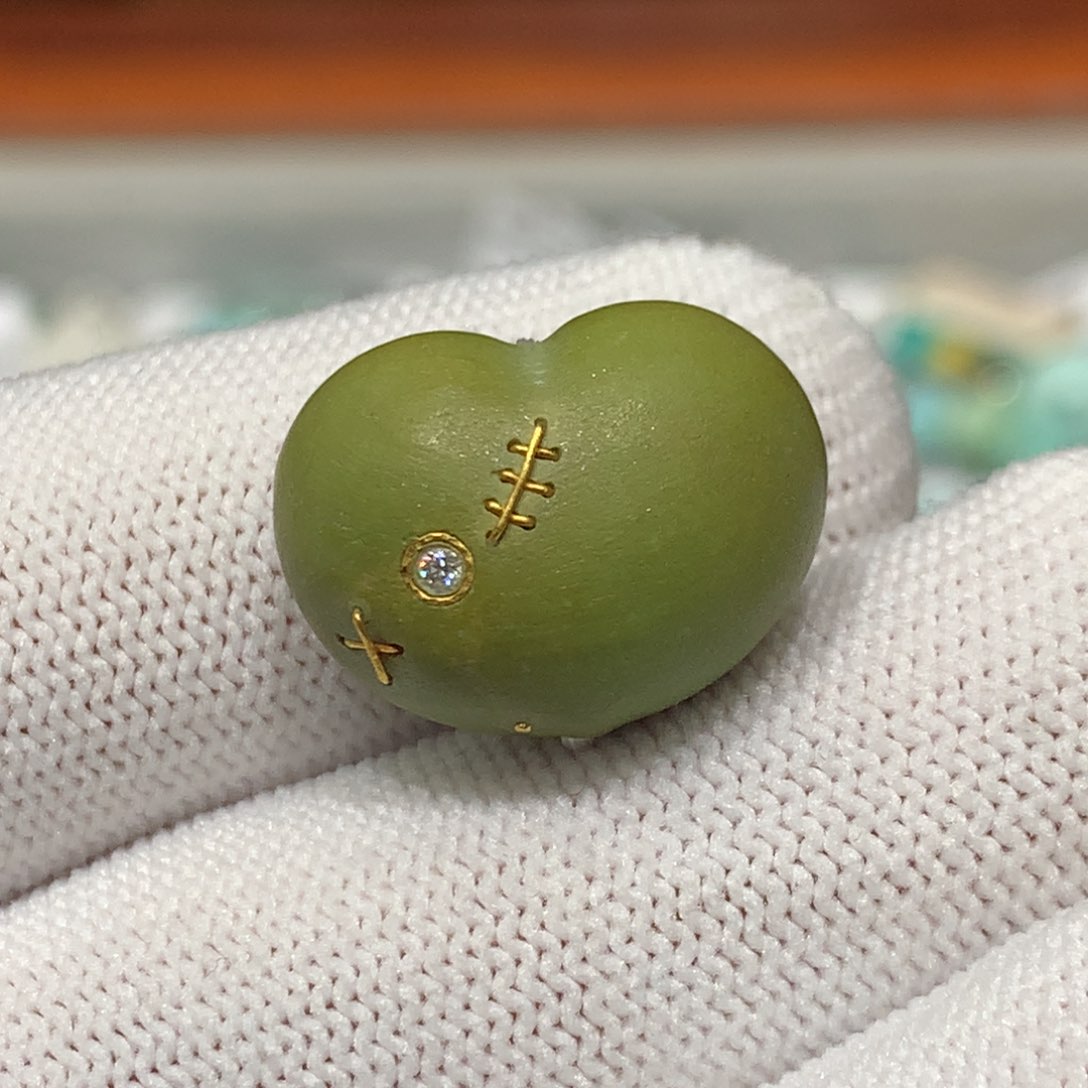 未镶嵌绿松石珠宝奇石