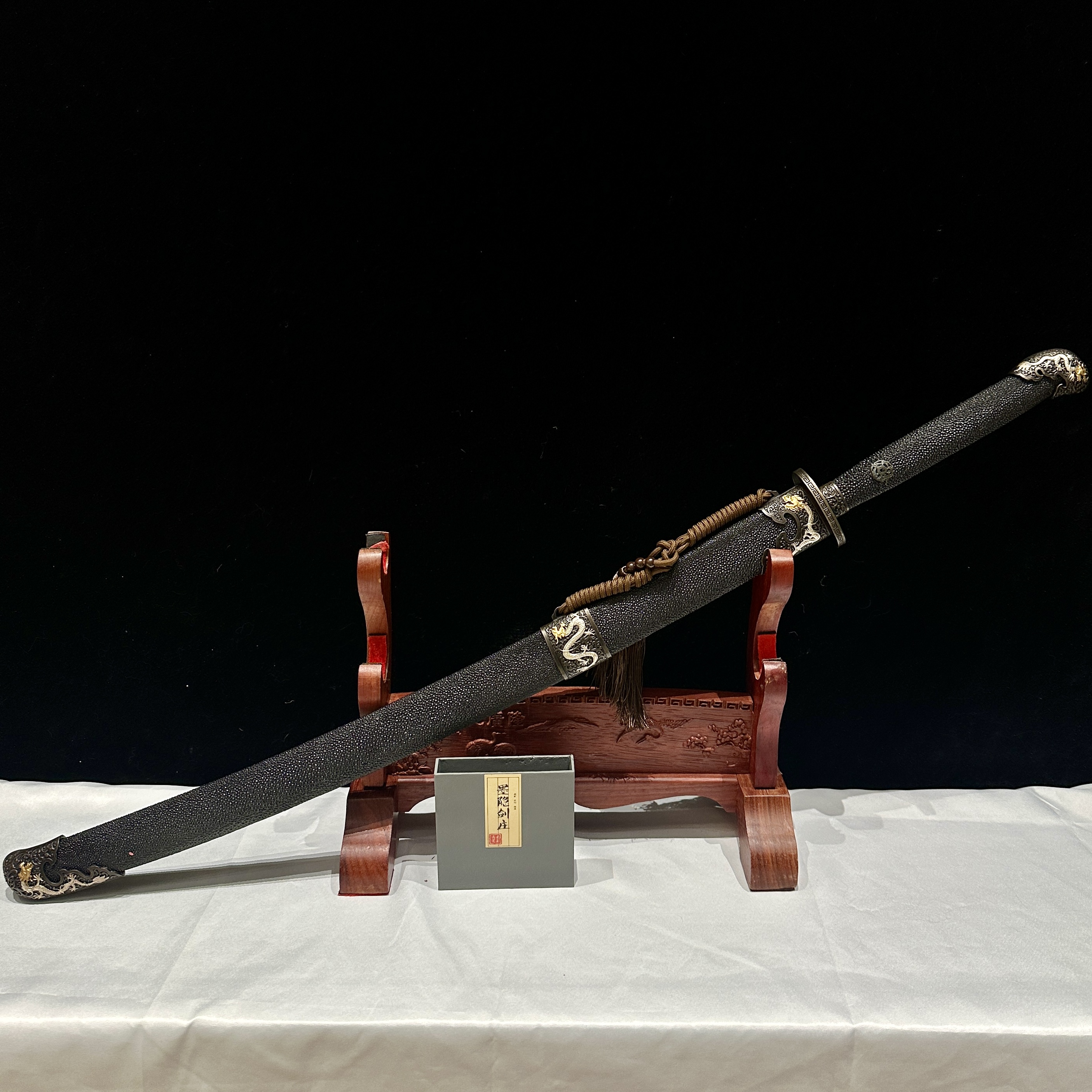 【墨隐星落】I云螭 绣春刀 乌兹钢烧刃 鱼皮 鎏金鎏银 收藏未开刃