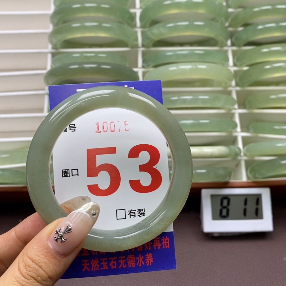 未镶嵌蛇纹石玉手镯