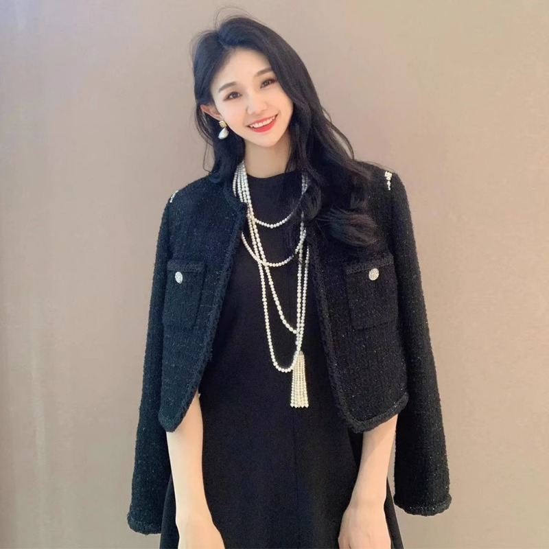 【商场同款】春秋新款轻奢气质圆领口袋小香风短外套女1400668
